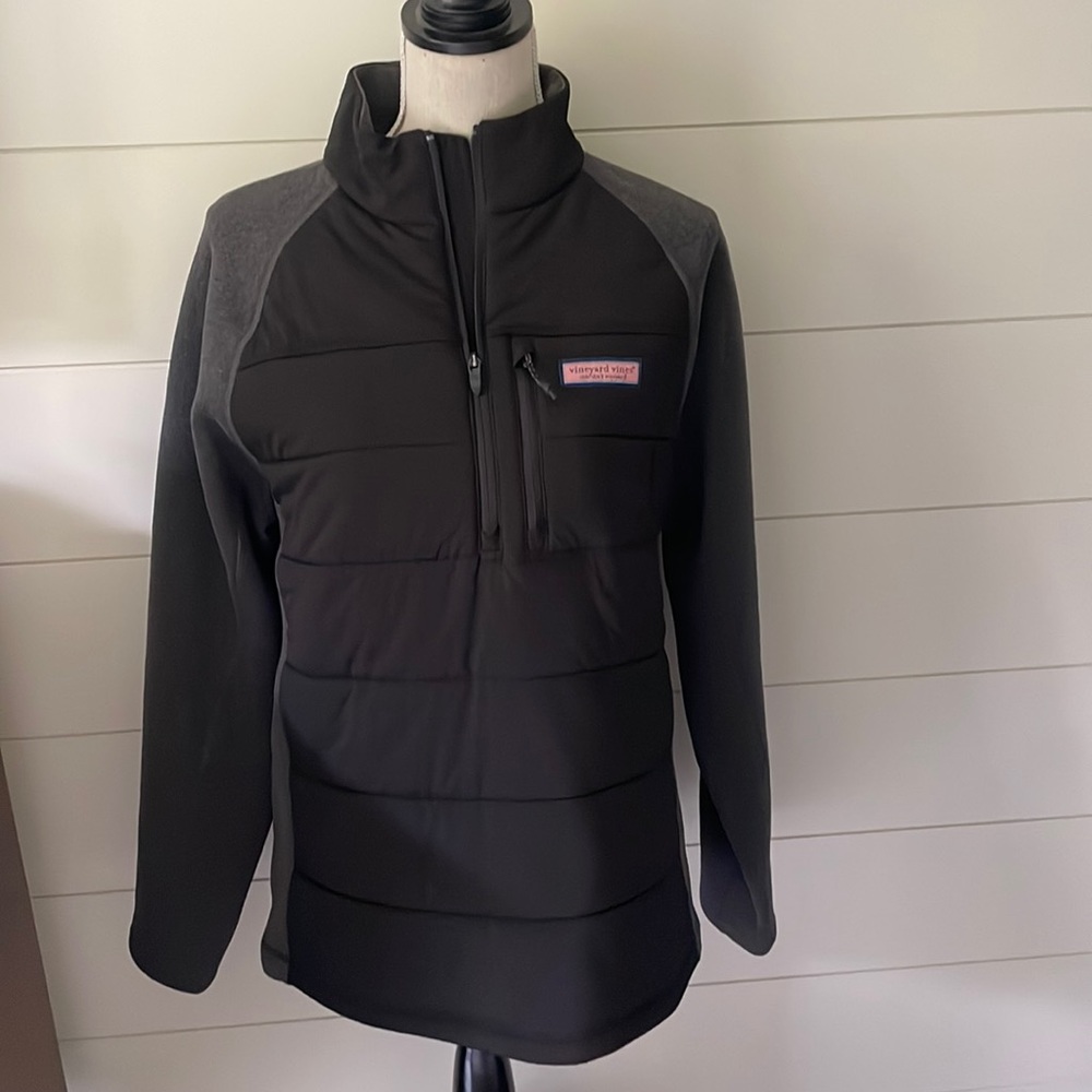 Vineyard Vines Men’s Large  1/4 zip pullover